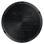 Nixon Time Teller Solar All Black/White. Foto da tampa traseira.