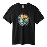 The North Face Seasonal Graphic T-Shirt TNF Black. Foto da parte da frente.