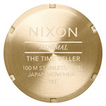 Nixon Time Teller Gold/Oxblood Sunray. Foto da tampa de trás do relógio.