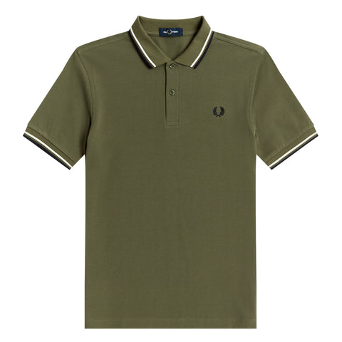 Fred Perry Twin Tipped Fred Perry Shirt Military Green. Foto de frente.