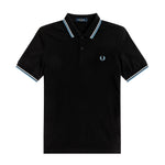 Fred Perry Twin Tipped Fred Perry Shirt Black/White/Sky. Foto de frente.